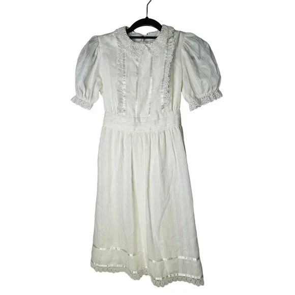 sachin and babi light blue dress Why We're Nostalgic for Gunne Sax Dresses